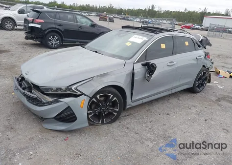 2021 Kia K5 Gt-Line z USA, uszkodzony, nr VIN 5XXG64J27MG052069